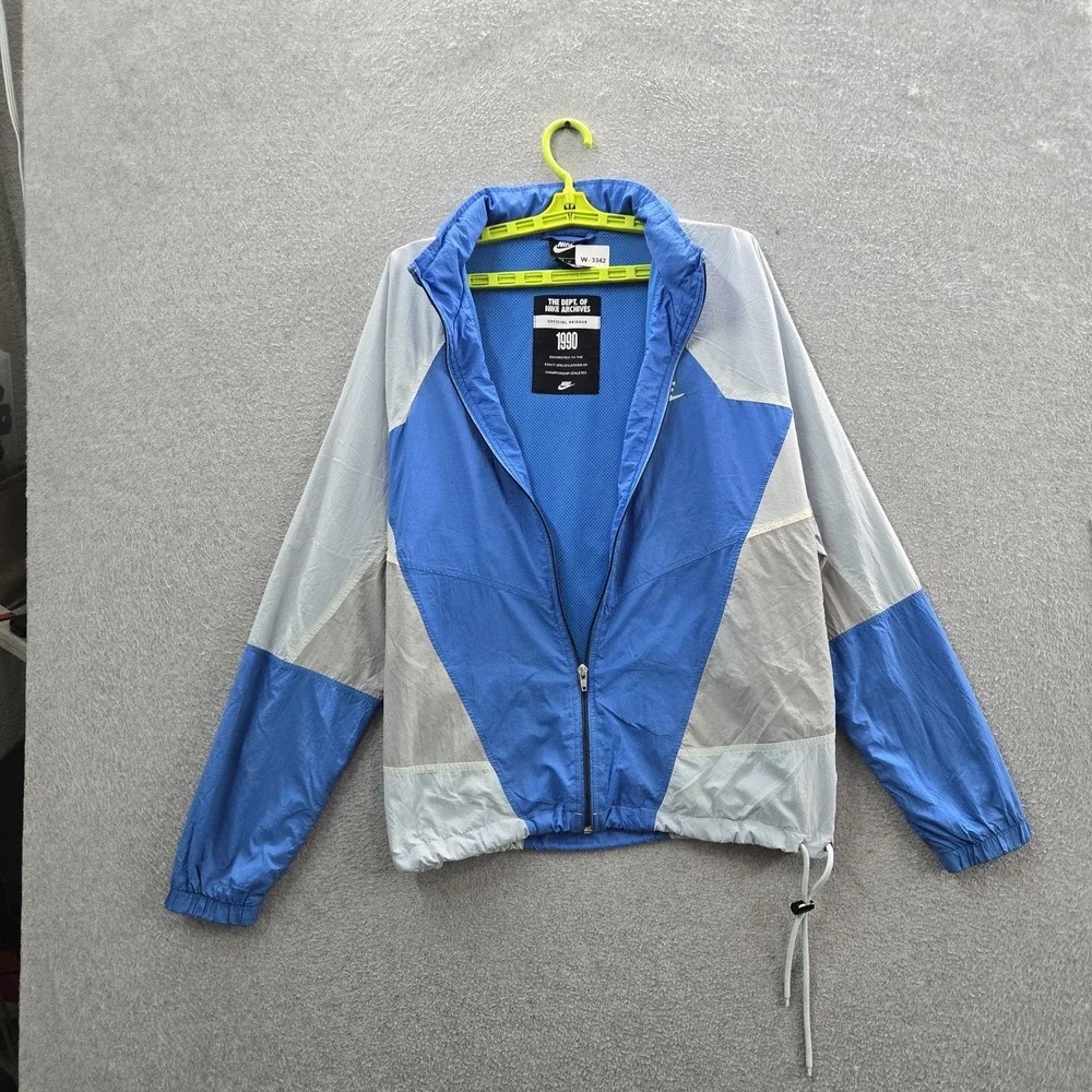 Nike domestic orders